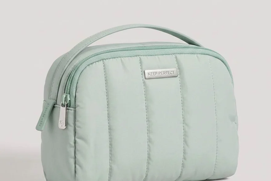 People Also Ask — Beauty bag material and construction detail