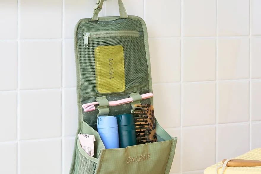 Rolling Cosmetic Cases — Custom cosmetic bag and makeup bag programme