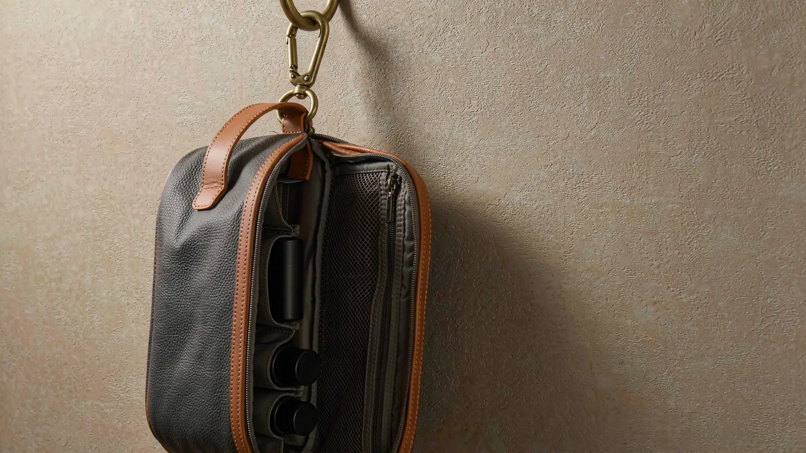 toiletry bag, hanging toiletry bag, travel toiletry bag