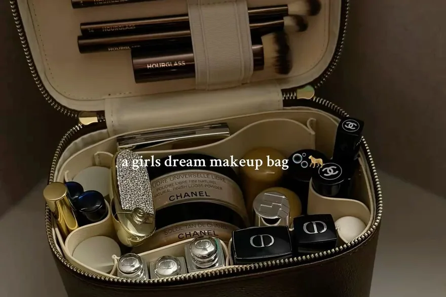UKCA Marking for Toiletry Bags Sold in United Kingdom — Bulk cosmetic bag production detail